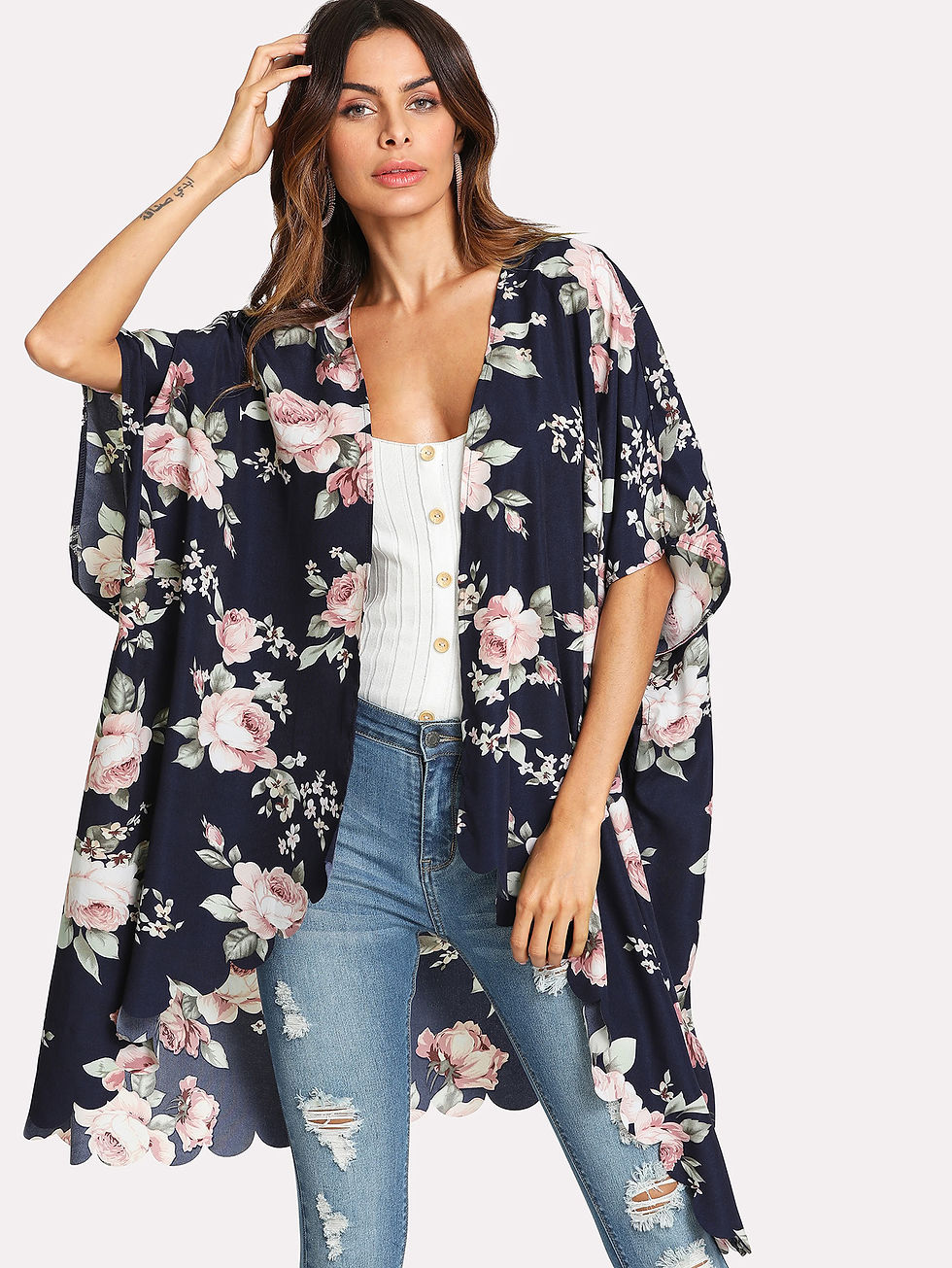 Floral kimono featured in Shawn Johnson East’s summer fashion article
